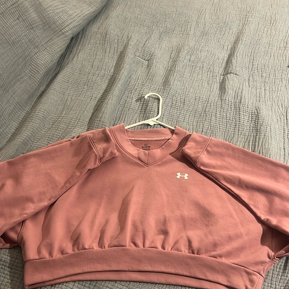 Under Armour crop